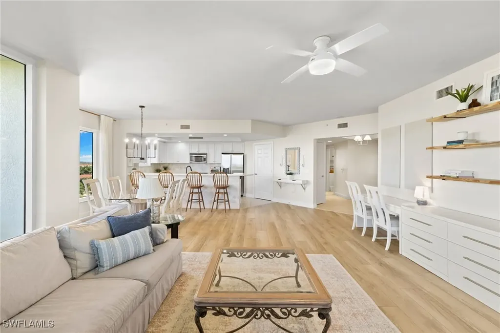 1065 Borghese Lane Naples FL 34114