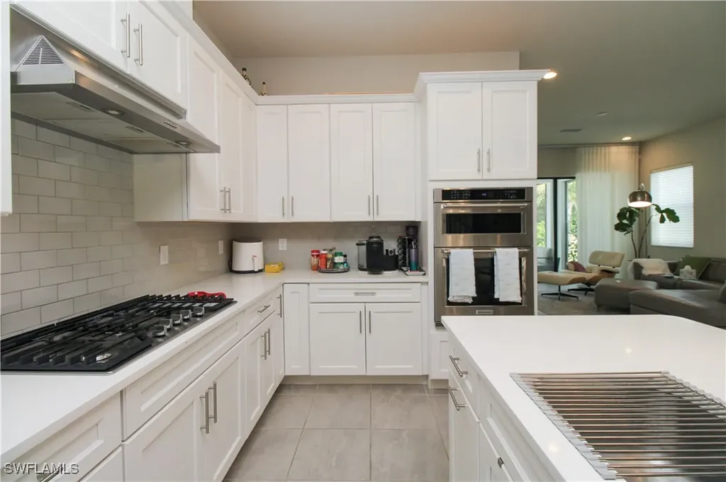 14803 Loggerhead Drive Naples FL 34120
