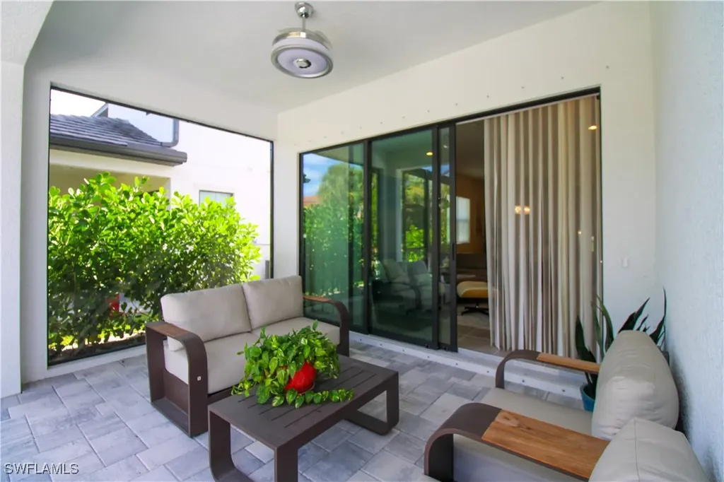 14803 Loggerhead Drive Naples FL 34120