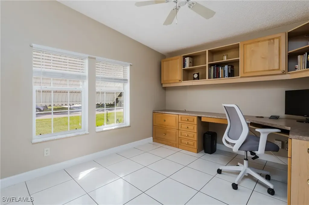 255 Riverwood Road Naples FL 34114