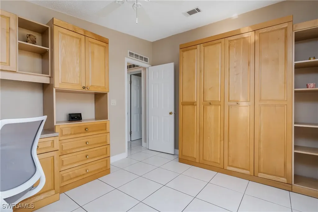 255 Riverwood Road Naples FL 34114