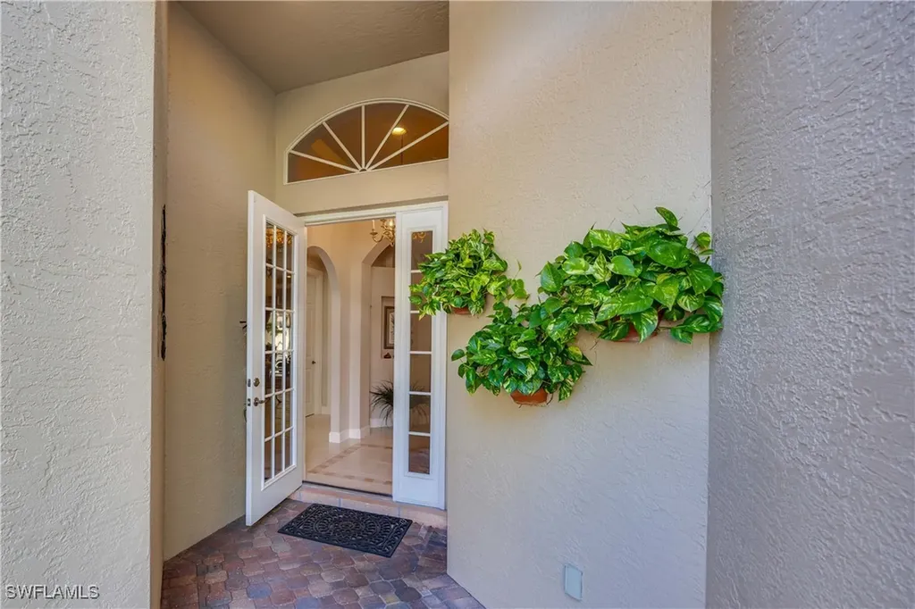 14607 Glen Eden Drive Naples FL 34110