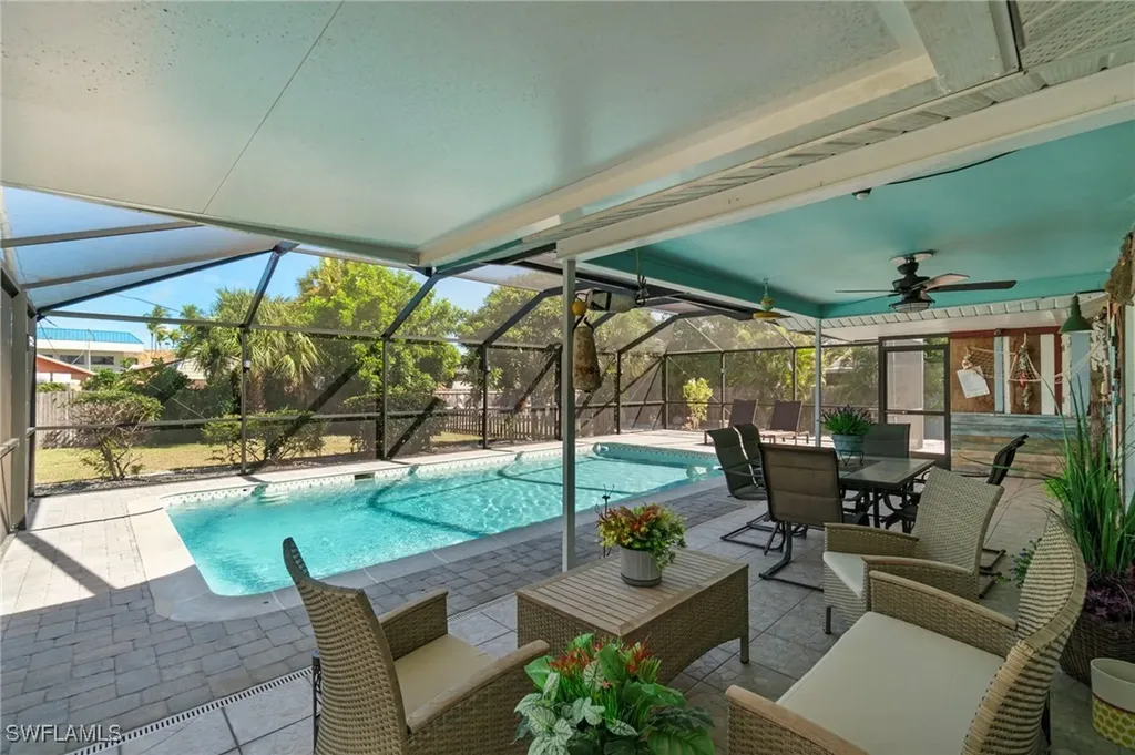 11 2nd Street Bonita Springs FL 34134