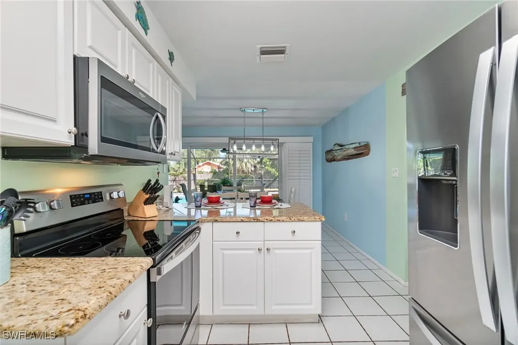 11 2nd Street Bonita Springs FL 34134