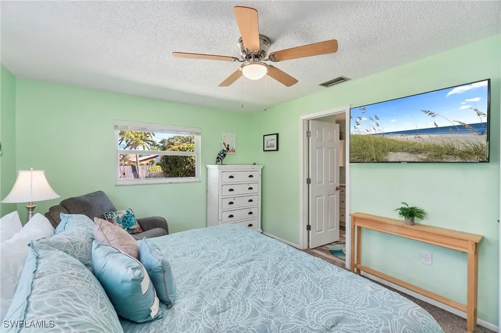 11 2nd Street Bonita Springs FL 34134