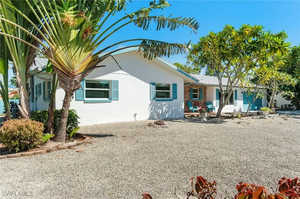 11 2nd Street Bonita Springs FL 34134