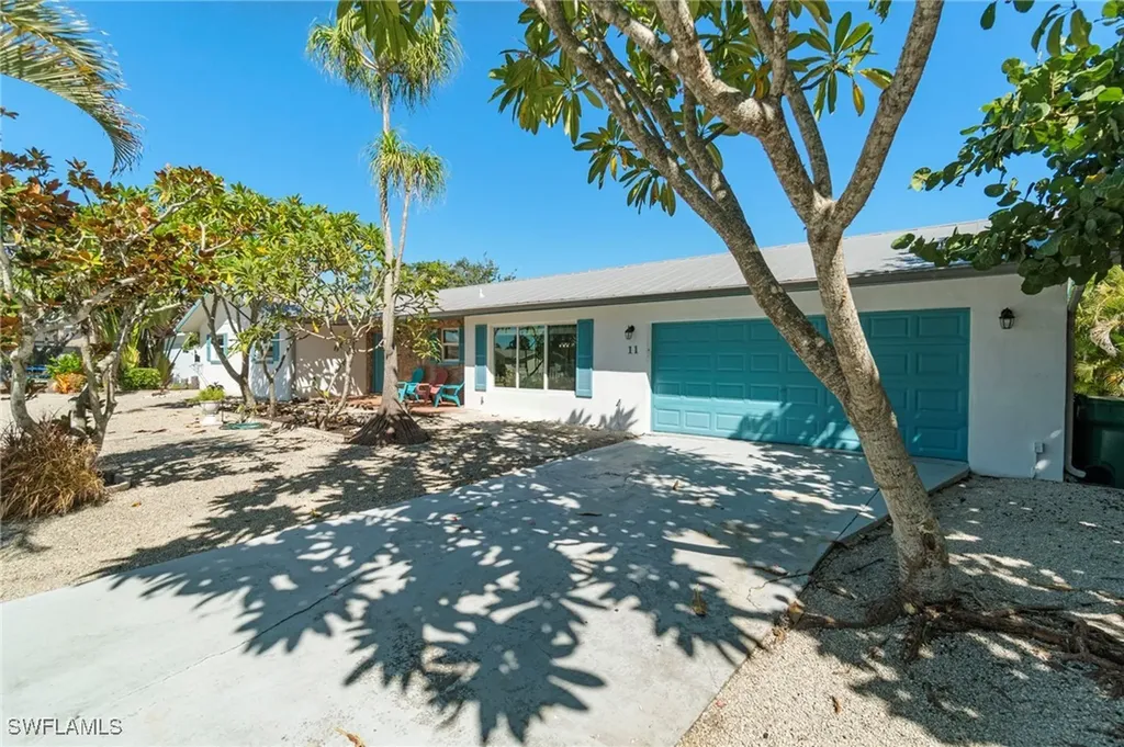 11 2nd Street Bonita Springs FL 34134