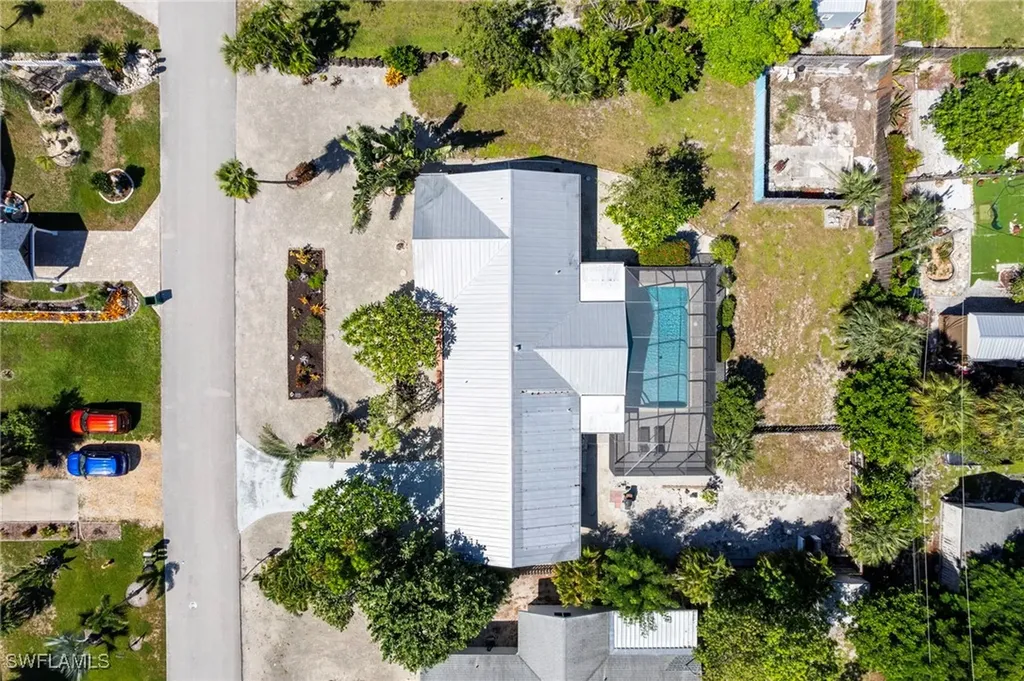 11 2nd Street Bonita Springs FL 34134