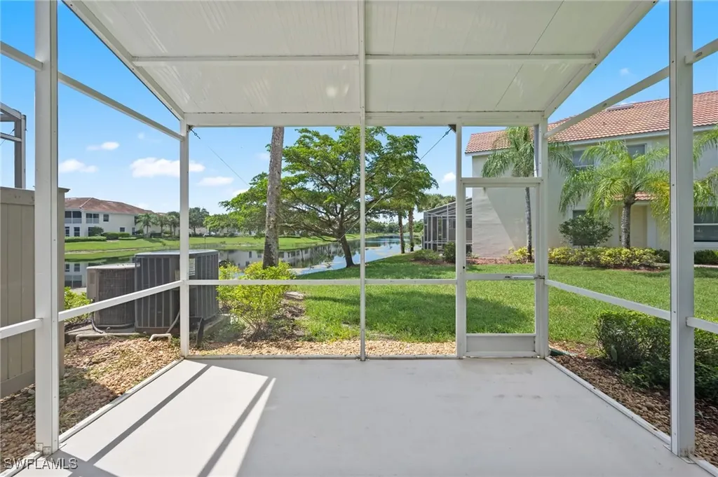 1084 Hampton Circle Naples FL 34105