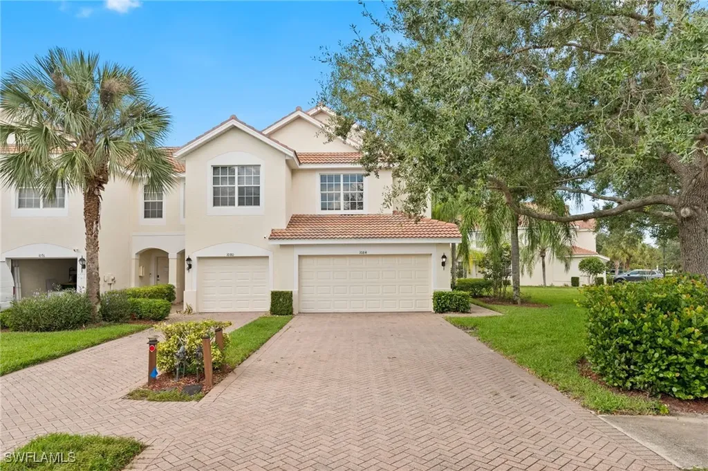 1084 Hampton Circle Naples FL 34105