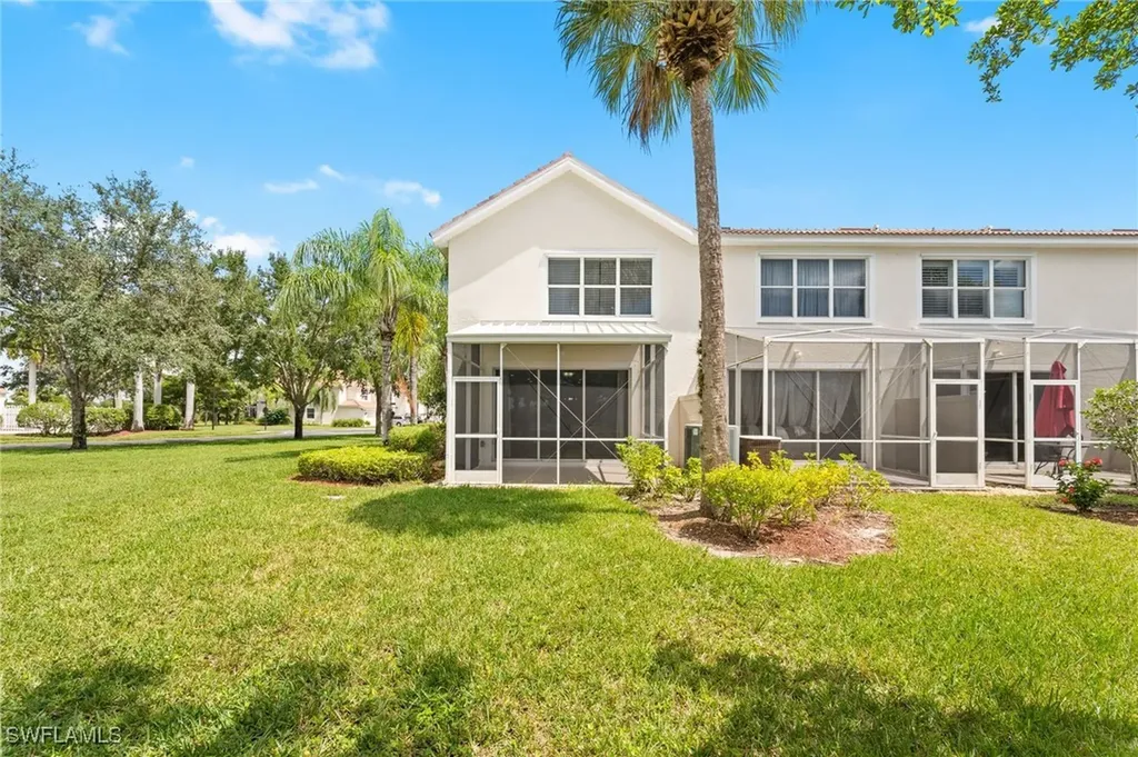 1084 Hampton Circle Naples FL 34105