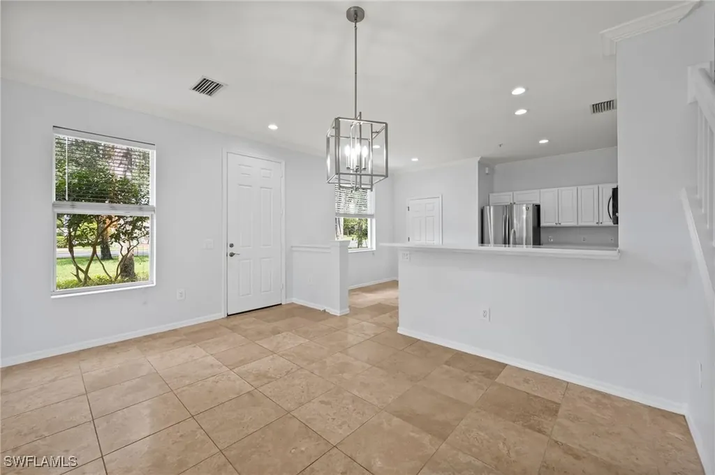 1084 Hampton Circle Naples FL 34105