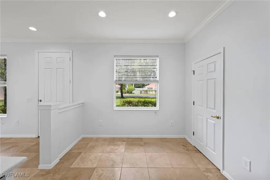 1084 Hampton Circle Naples FL 34105