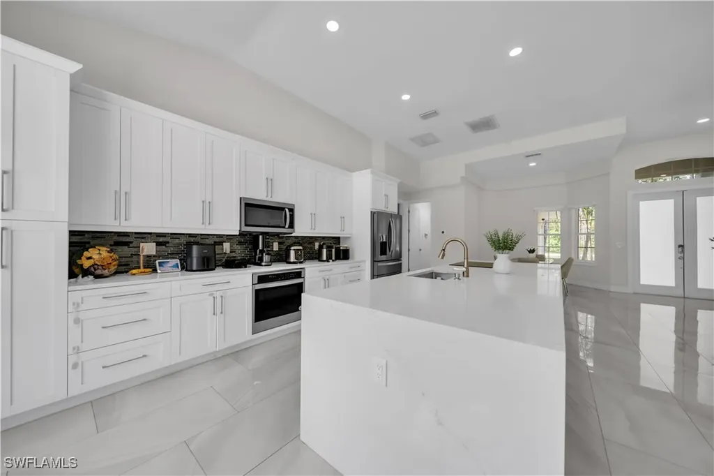 860 Desoto Boulevard N Naples FL 34120