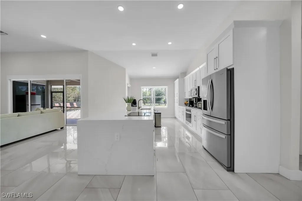 860 Desoto Boulevard N Naples FL 34120