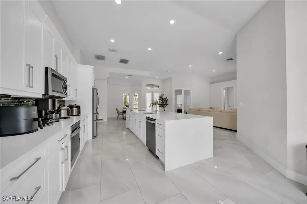 860 Desoto Boulevard N Naples FL 34120