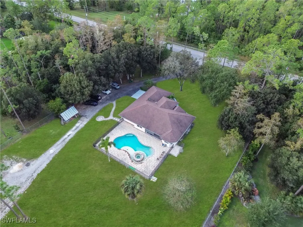 860 Desoto Boulevard N Naples FL 34120