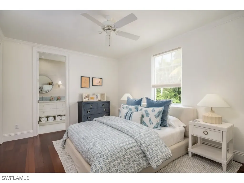 4042 Old Trail Way Naples FL 34103
