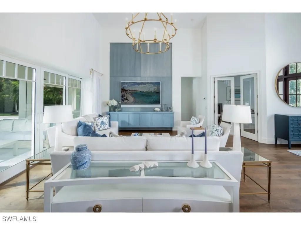 4042 Old Trail Way Naples FL 34103