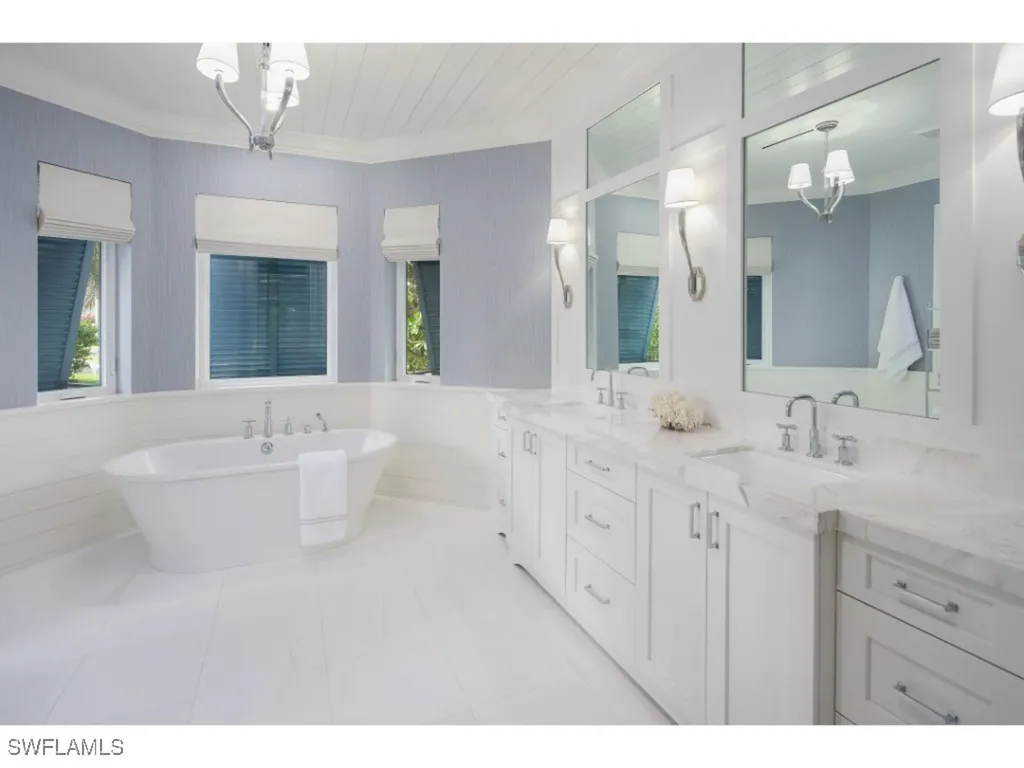 4042 Old Trail Way Naples FL 34103