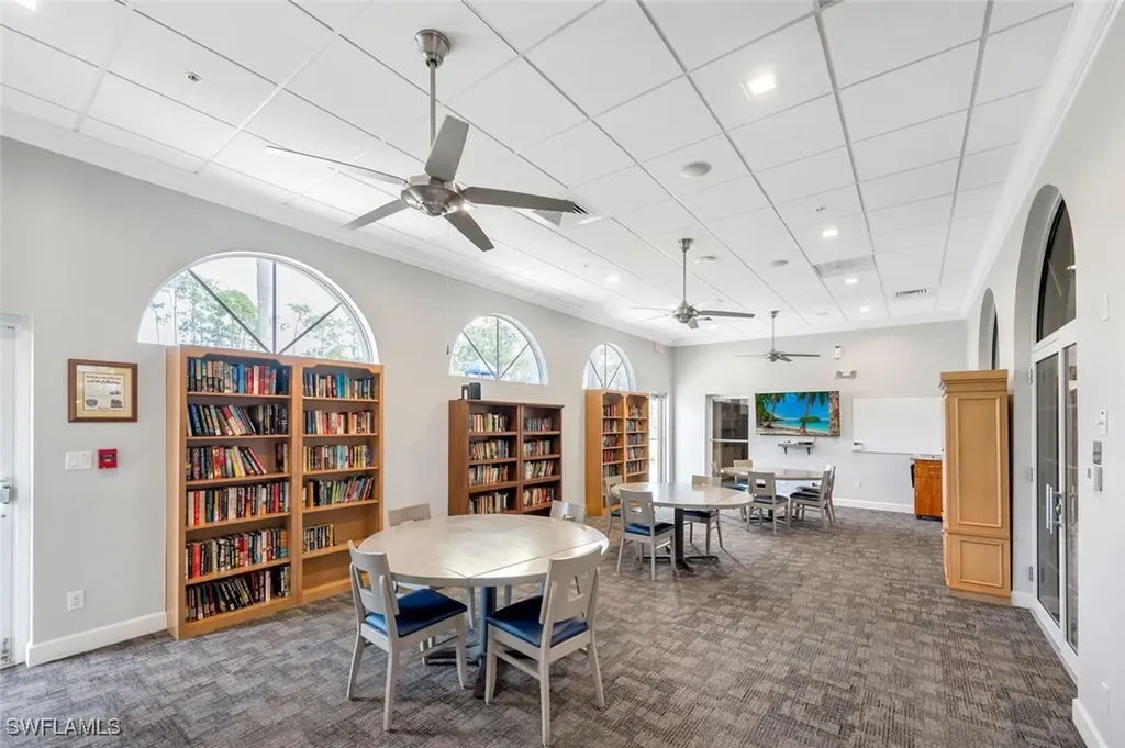 4910 Deerfield Way Naples FL 34110
