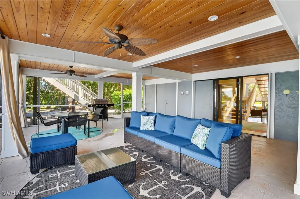1433 Sanderling Circle Sanibel FL 33957