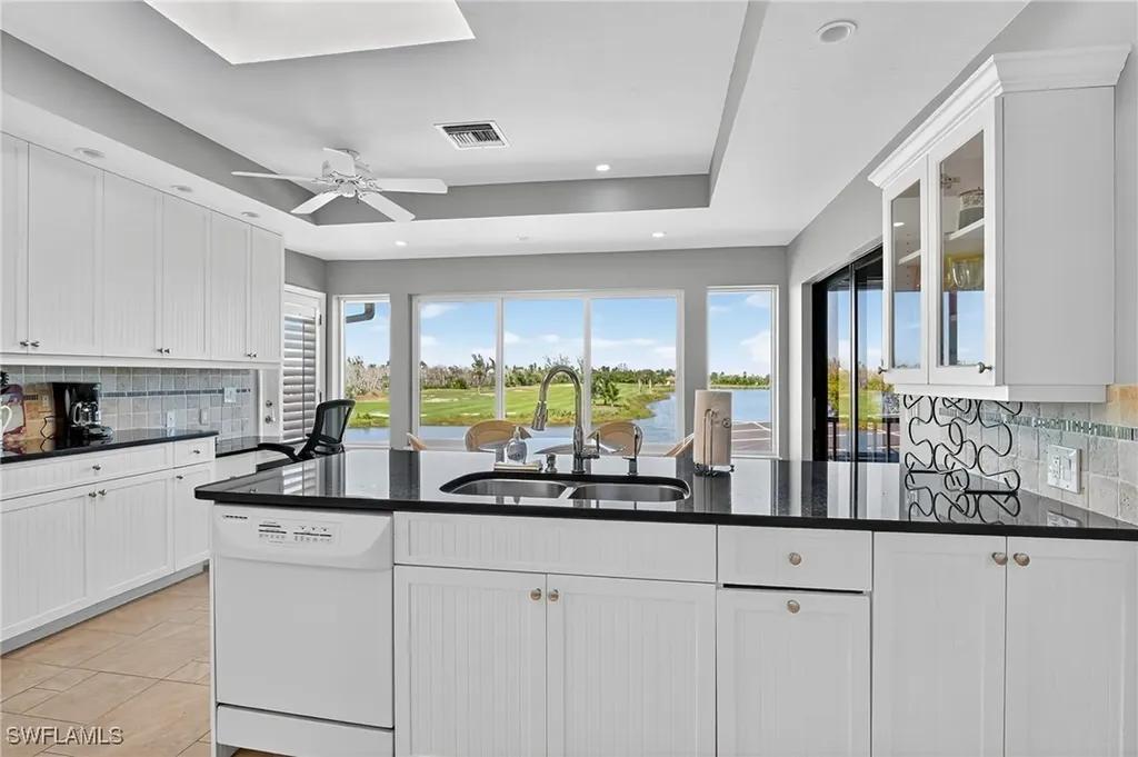 1433 Sanderling Circle Sanibel FL 33957