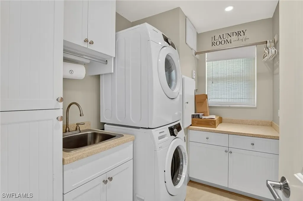 1433 Sanderling Circle Sanibel FL 33957