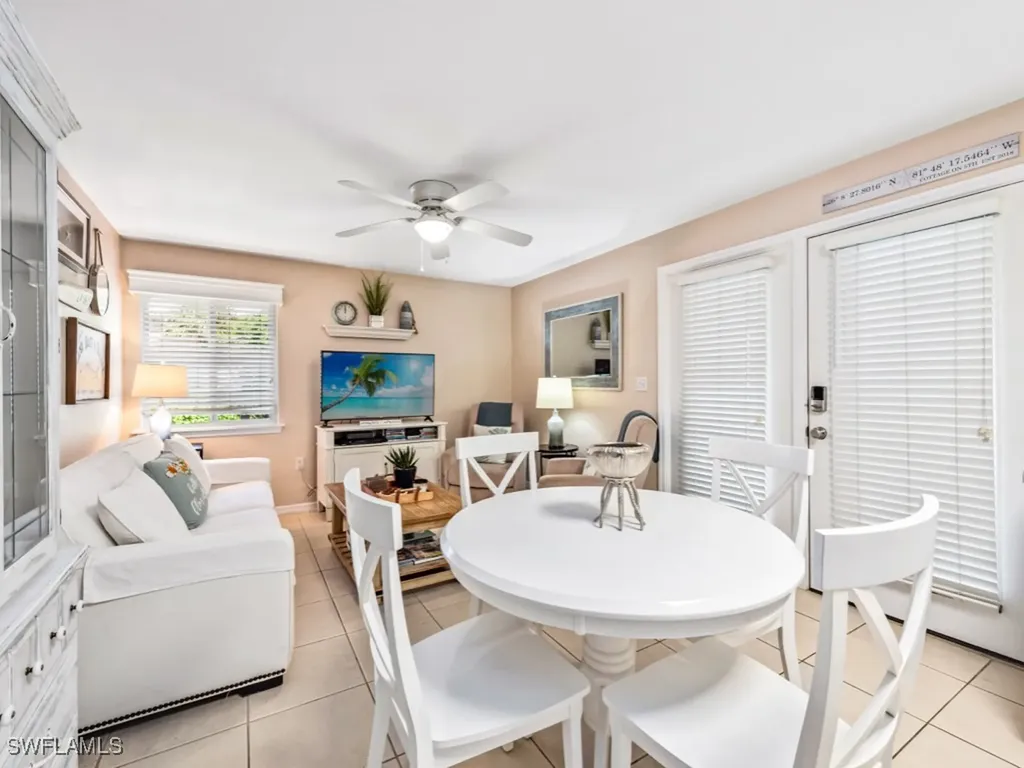 175 5th Avenue S Naples FL 34102