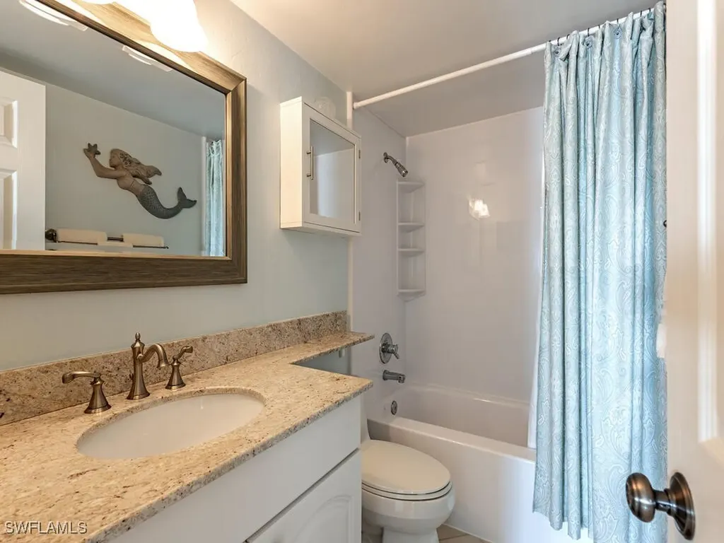 555 Park Shore Drive Naples FL 34103