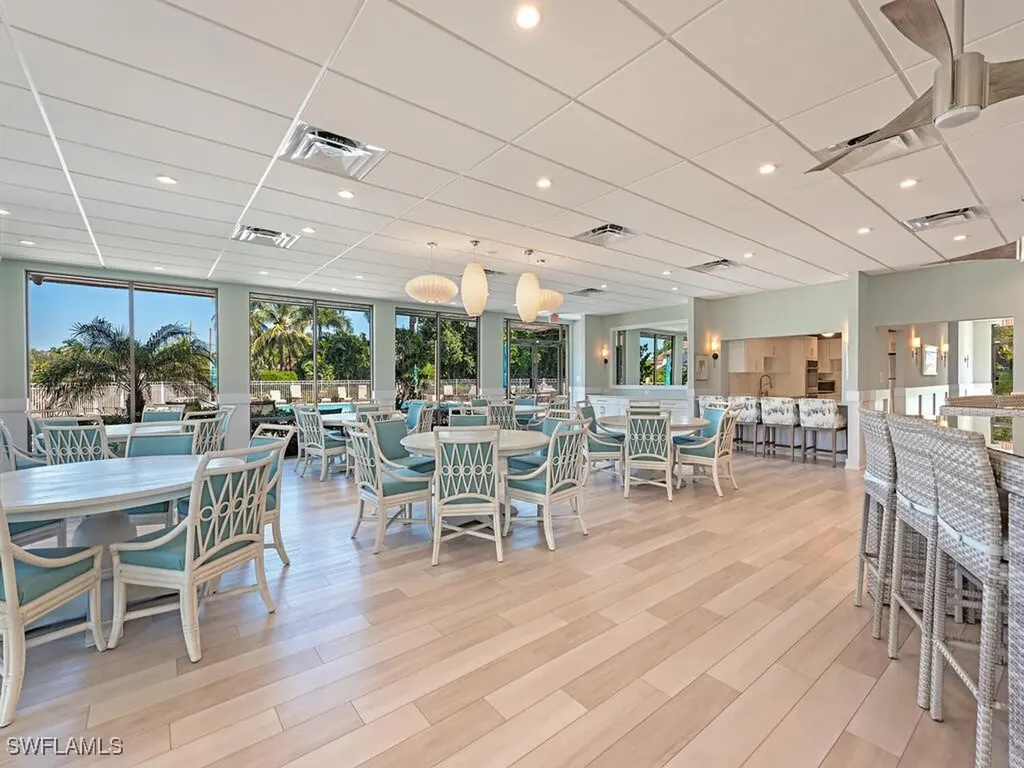 555 Park Shore Drive Naples FL 34103
