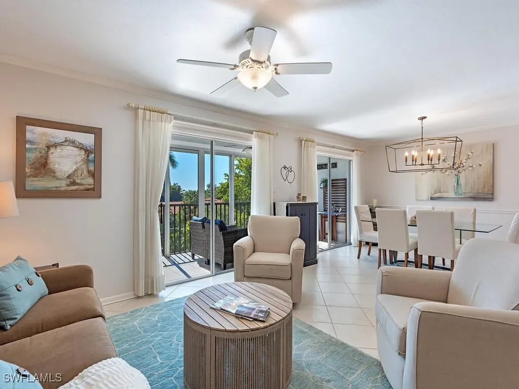 555 Park Shore Drive Naples FL 34103