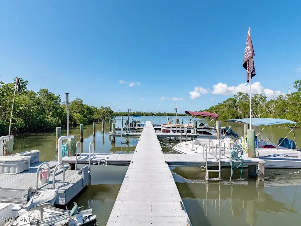 300 Stevens Landing Drive Marco Island FL 34145