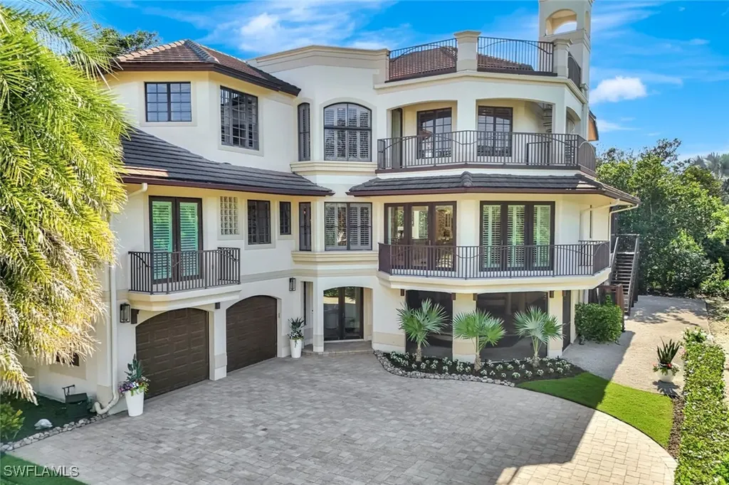 Marco Island FL, 195 S Beach Drive