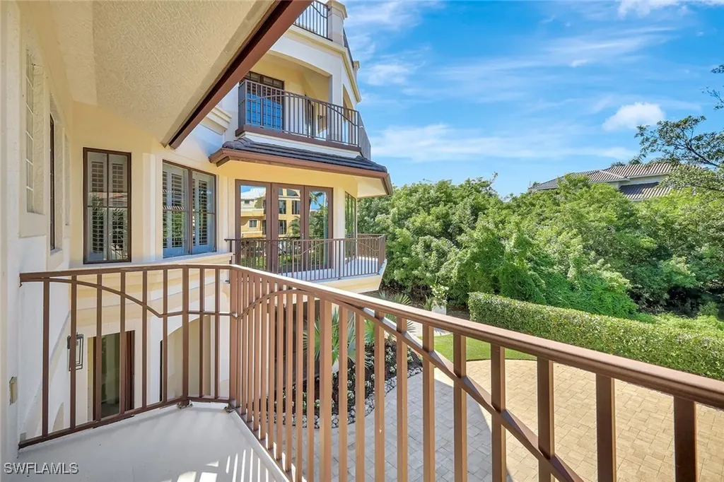 195 S Beach Drive Marco Island FL 34145