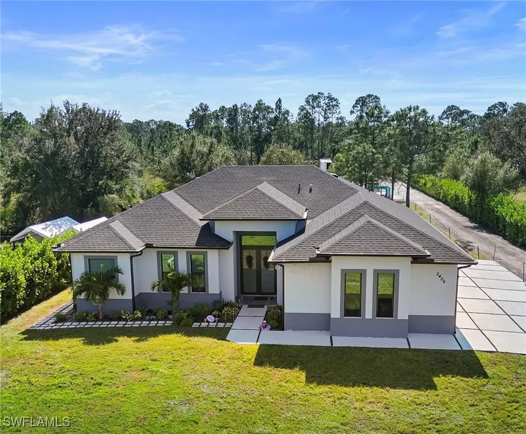2406 37th Avenue NE Naples FL 34120