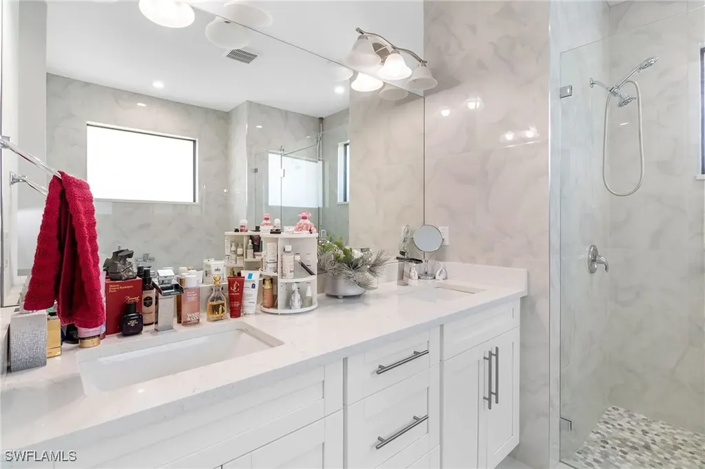 2406 37th Avenue NE Naples FL 34120
