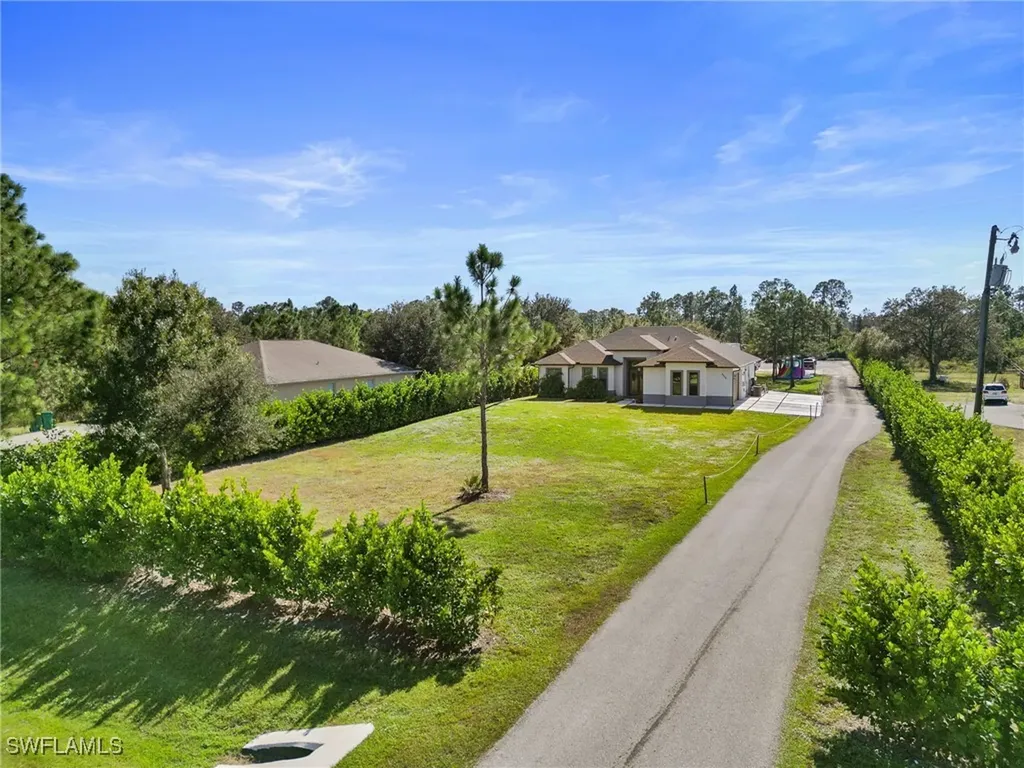 2406 37th Avenue NE Naples FL 34120