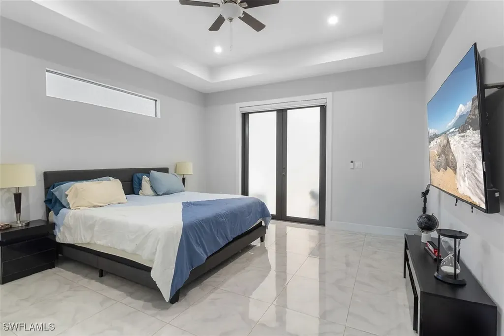 2406 37th Avenue NE Naples FL 34120