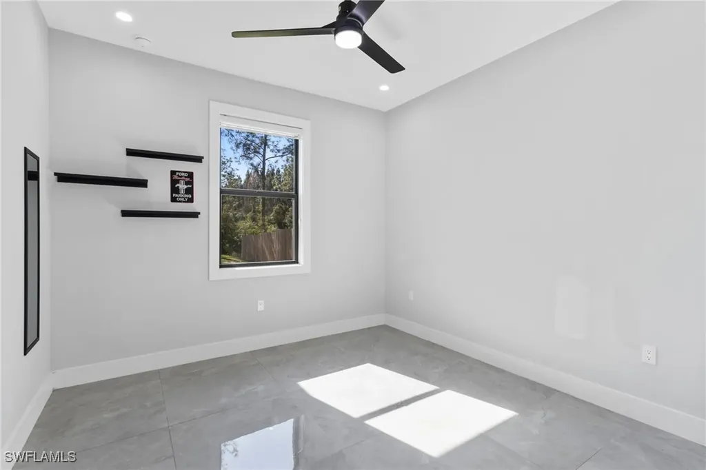 2740 35th Avenue NE Naples FL 34120