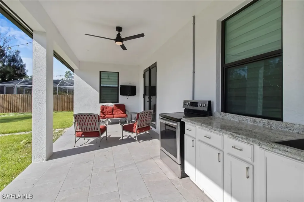 2740 35th Avenue NE Naples FL 34120