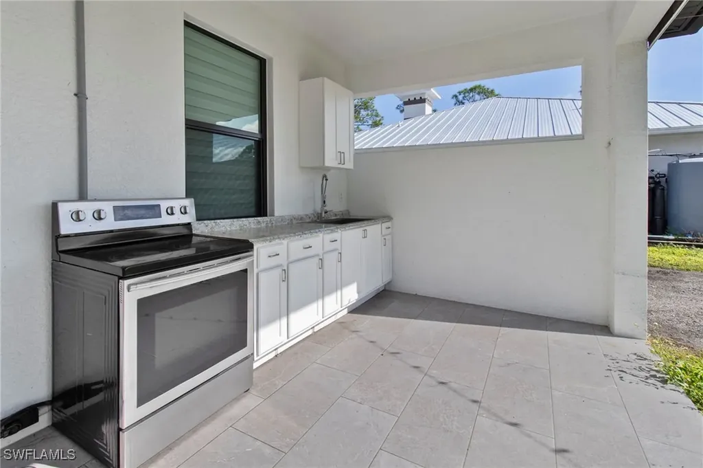 2740 35th Avenue NE Naples FL 34120
