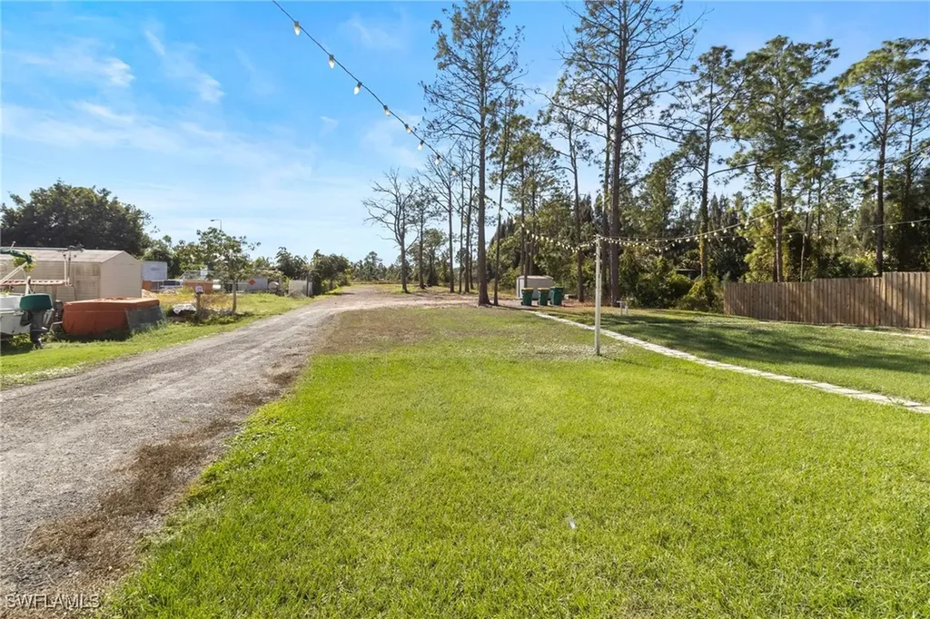2740 35th Avenue NE Naples FL 34120