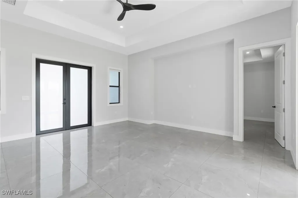 2740 35th Avenue NE Naples FL 34120