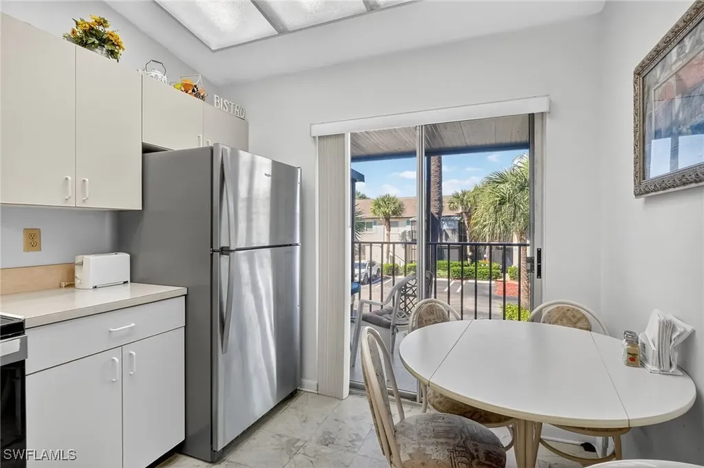 4210 Looking Glass Lane Naples FL 34112