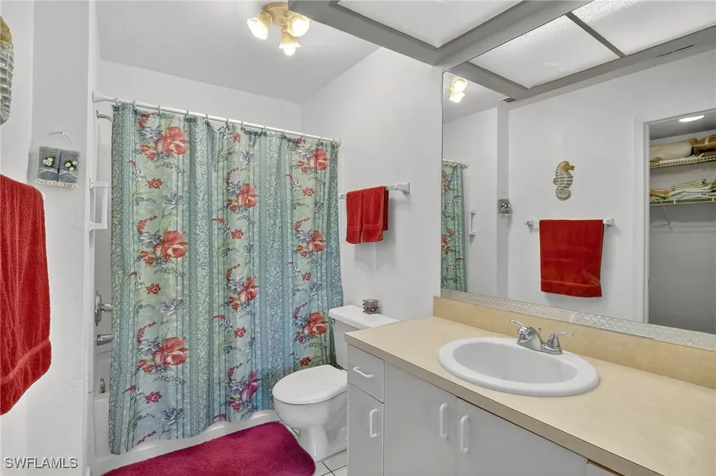 4210 Looking Glass Lane Naples FL 34112