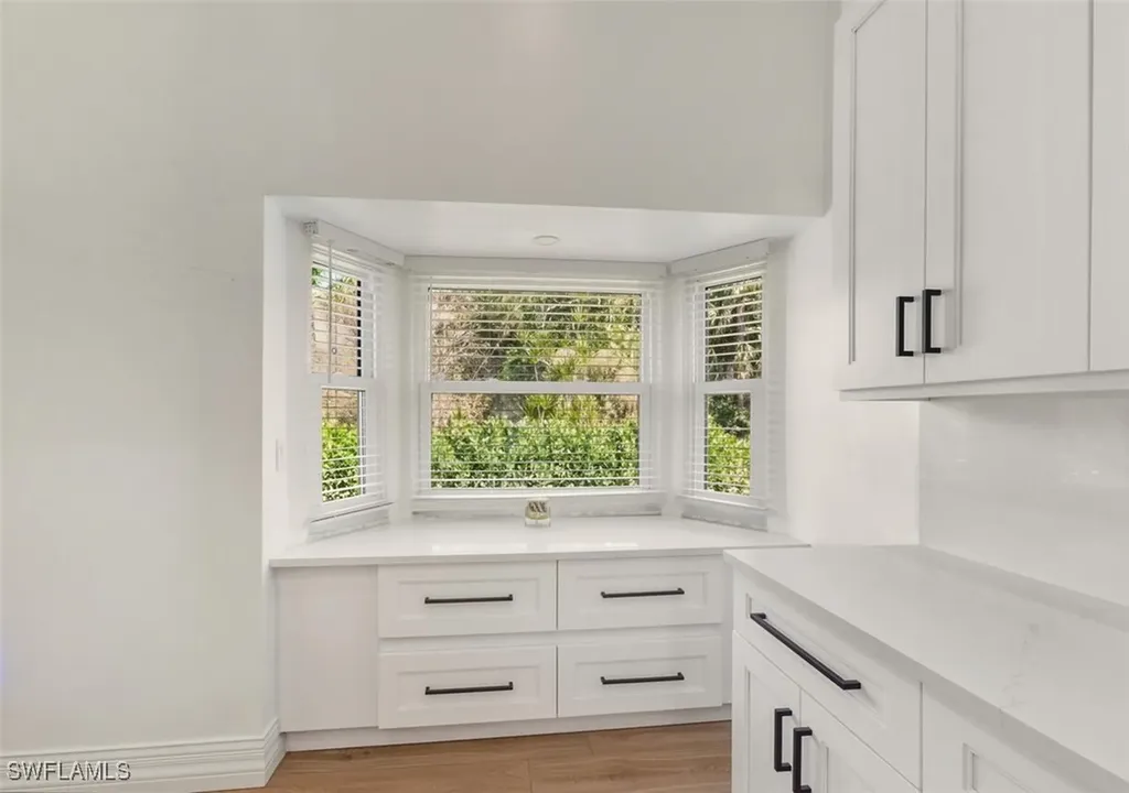 401 Countryside Drive Naples FL 34104