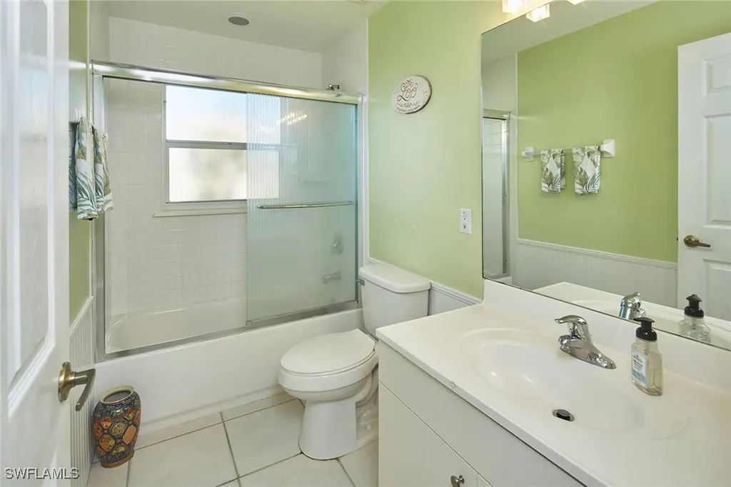 214 Marseille Drive Naples FL 34112