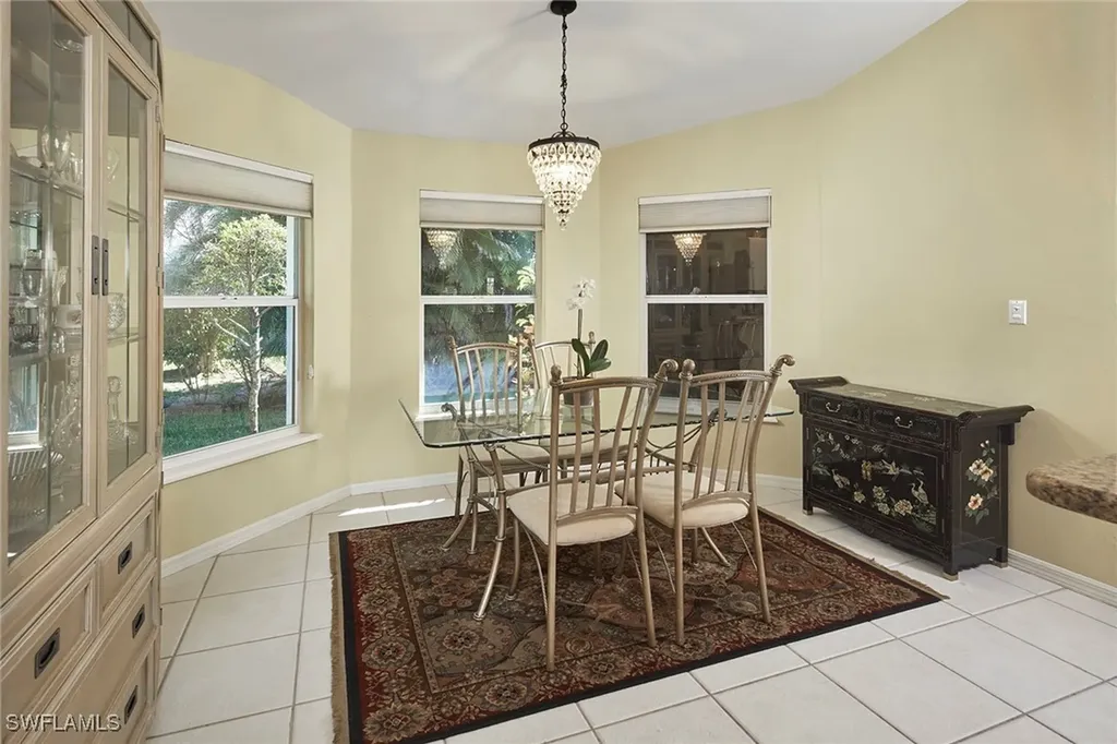 214 Marseille Drive Naples FL 34112