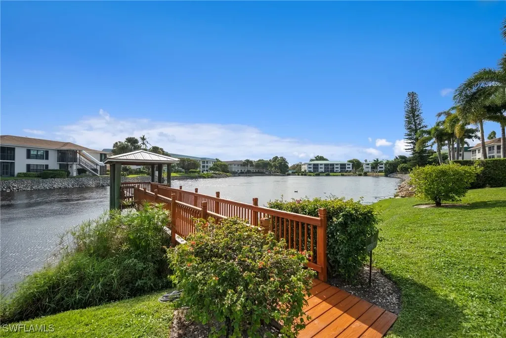 3150 Binnacle Drive Naples FL 34103
